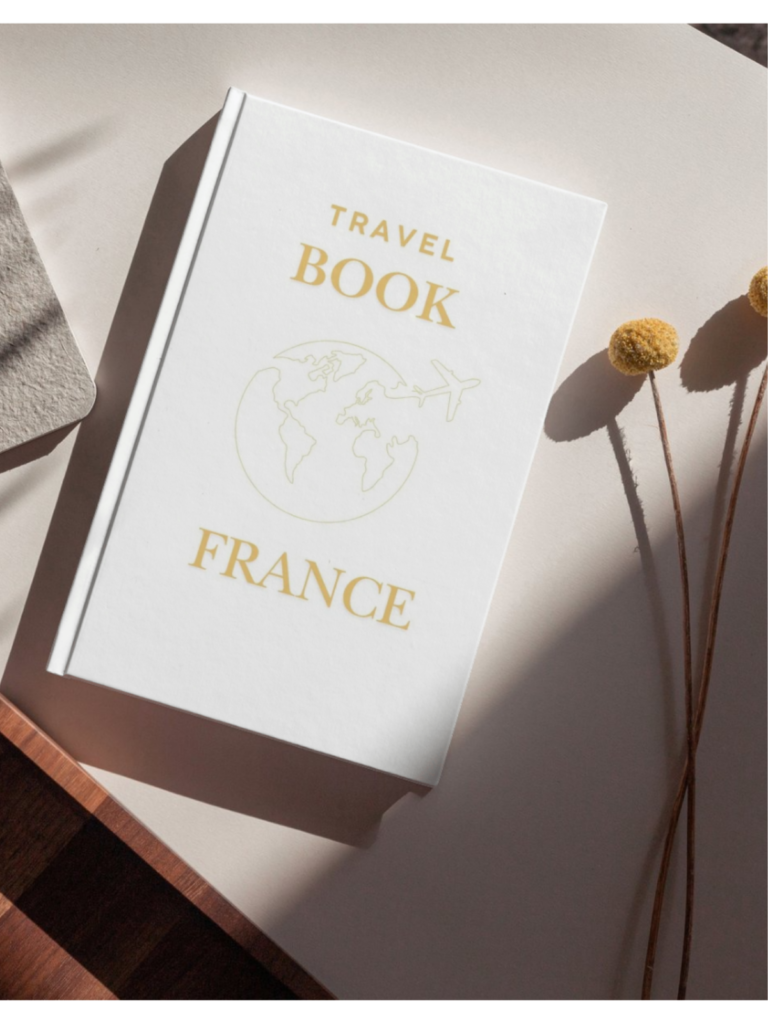 Livre Travel Booj France RÊV Studio pour conserver ses souvenirs de voyage